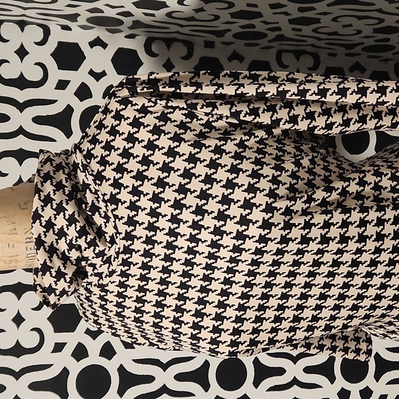 Karina - Black & Cream Houndstooth Print Dress sz XL (=14-16) - Picture 2 of 7